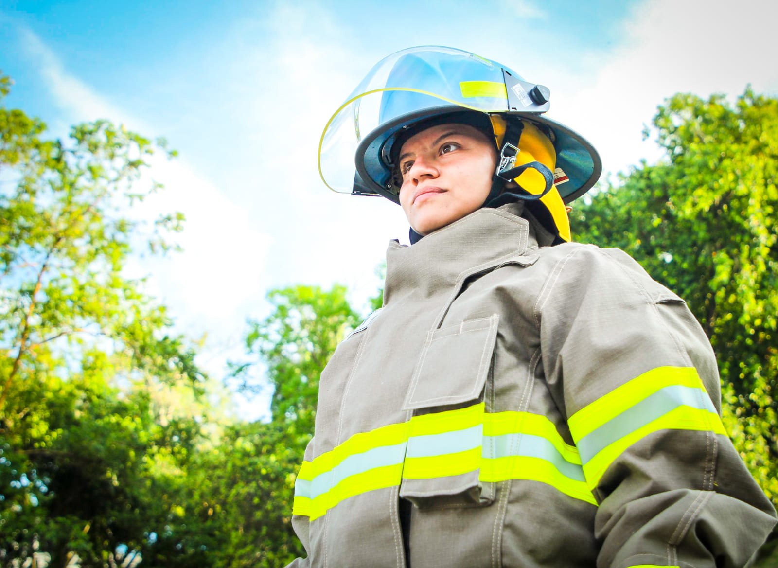 Gobierno entrega moderno equipo de protección a Bomberos gobierno-entrega-moderno-equipo-de-proteccion-a-bomberos